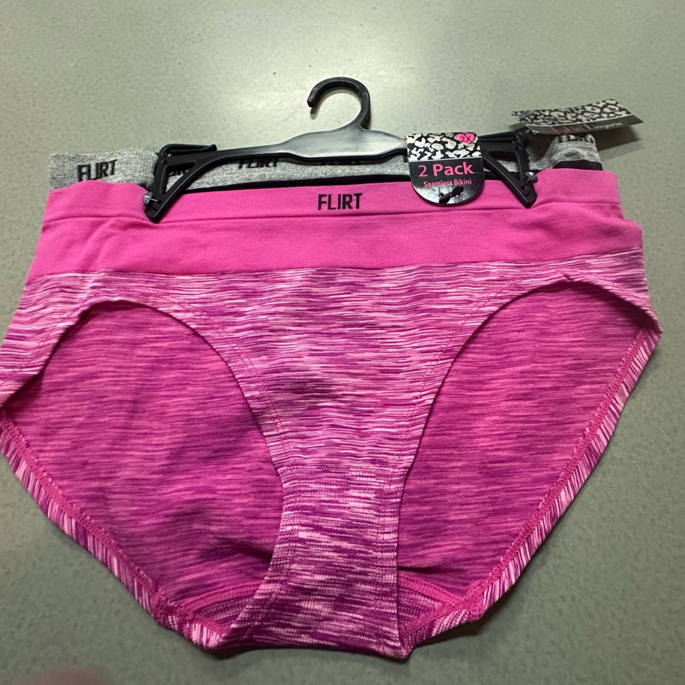 Icy Hot Lingerie 2 Pack Seamless Bikini Size 2XL